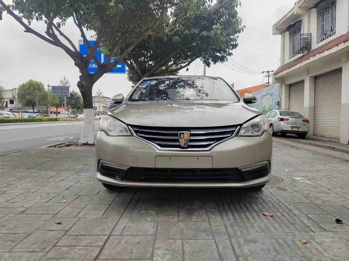 Roewe 360  из Китая