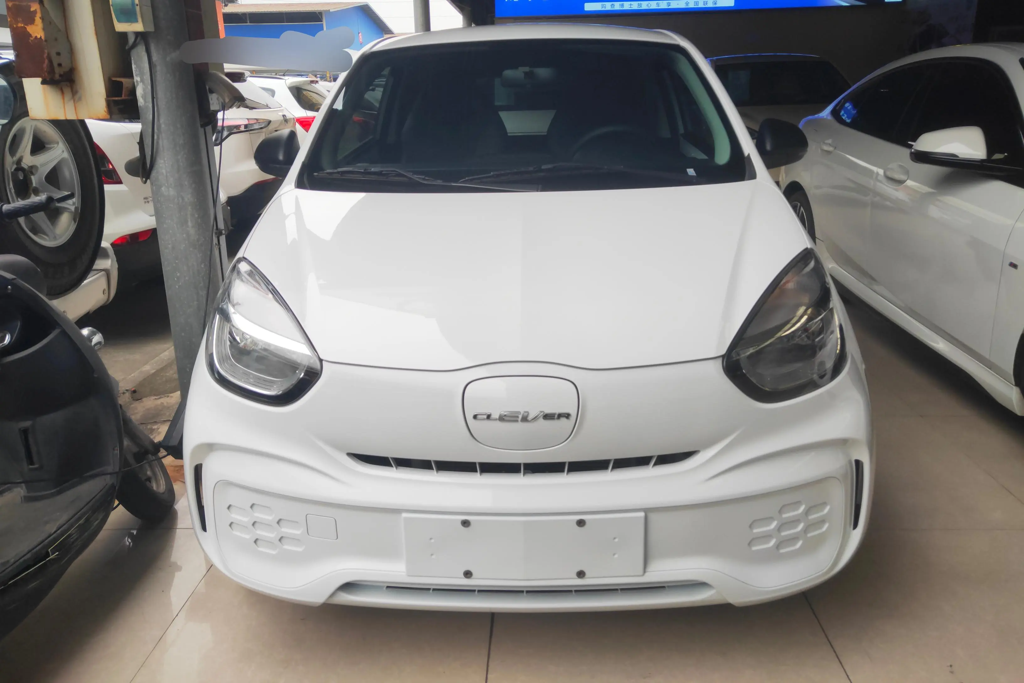 Roewe CLEVER  из Китая