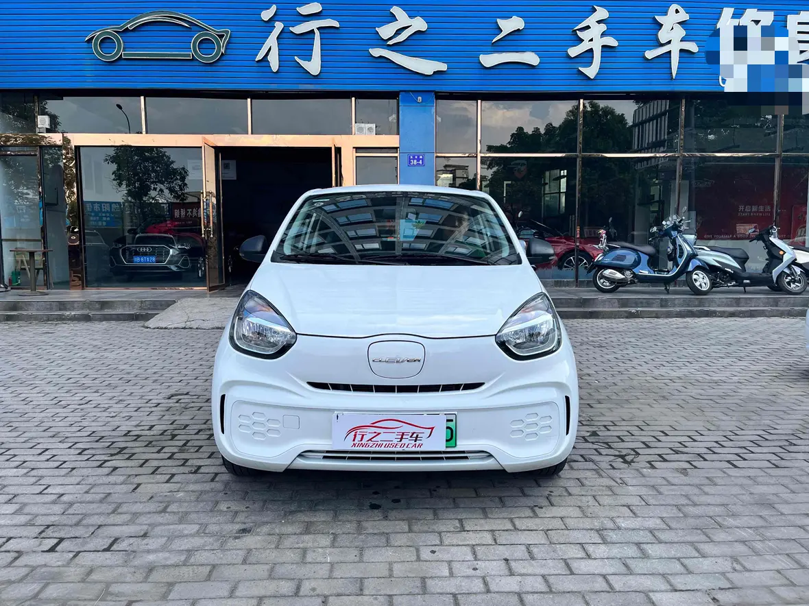 Roewe CLEVER  из Китая