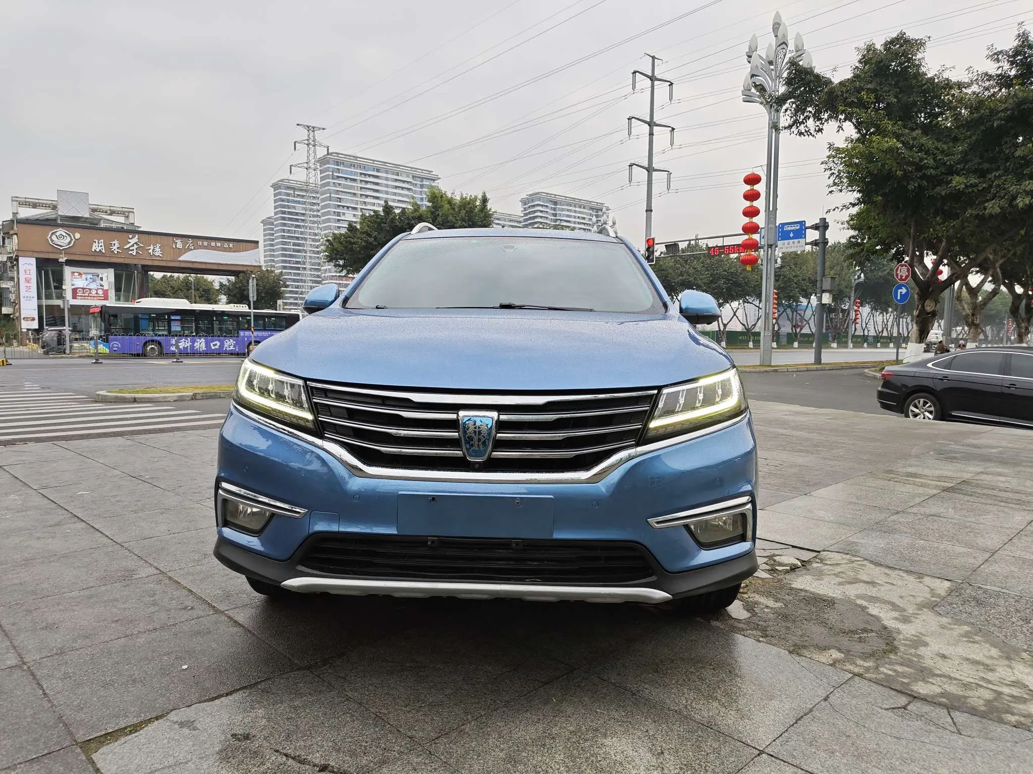 Roewe RX5  из Китая