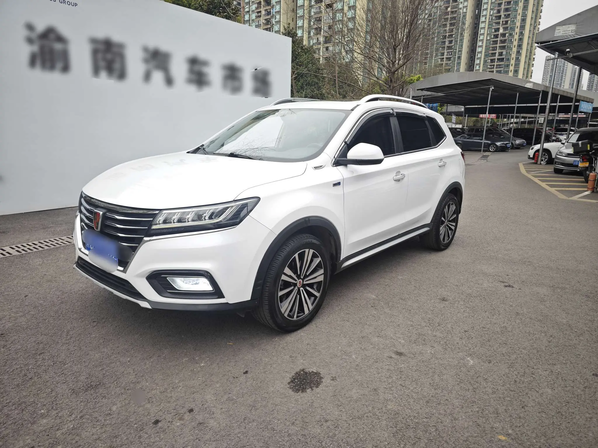 Roewe RX5  из Китая
