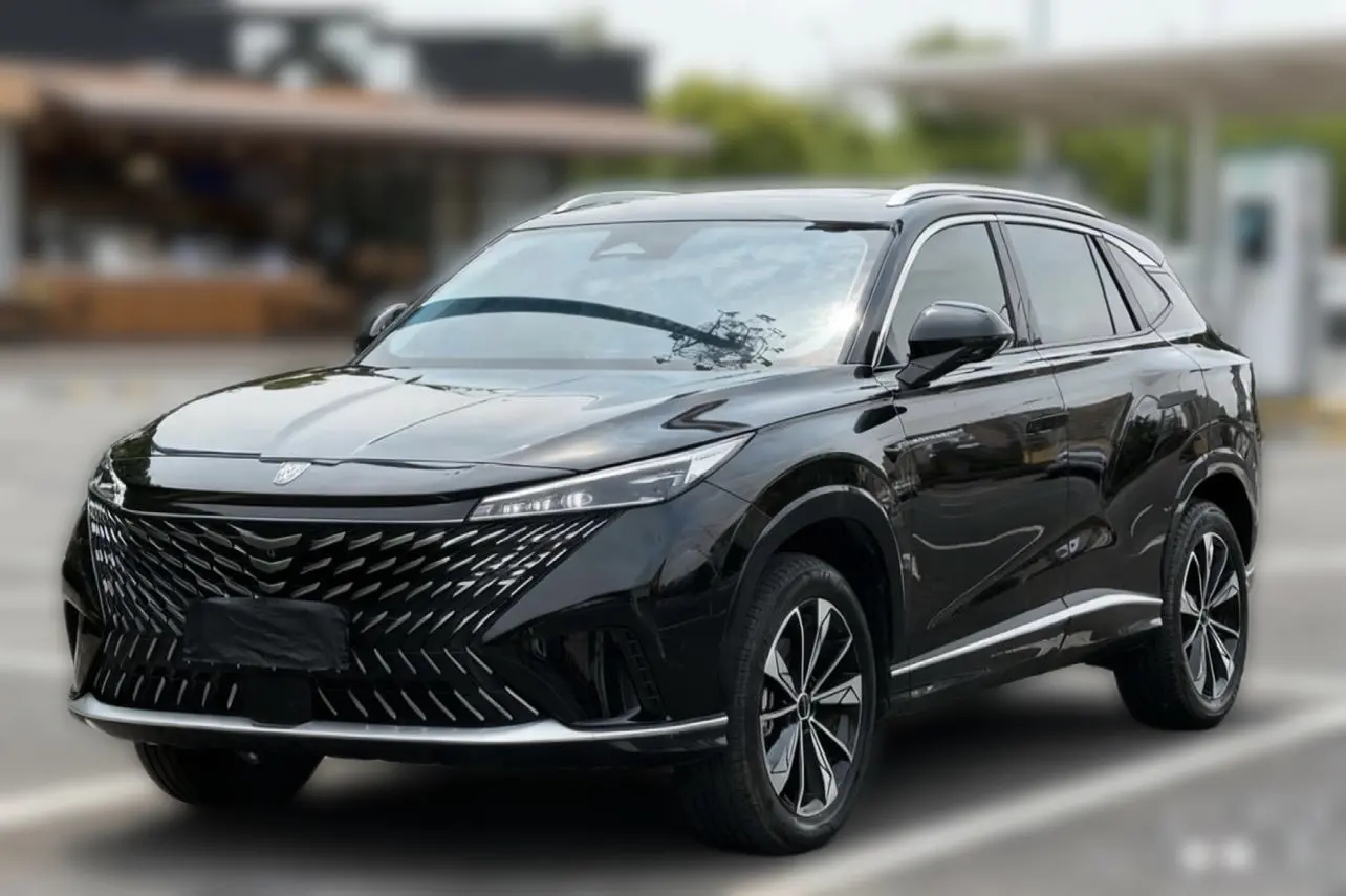 Roewe RX5  из Китая