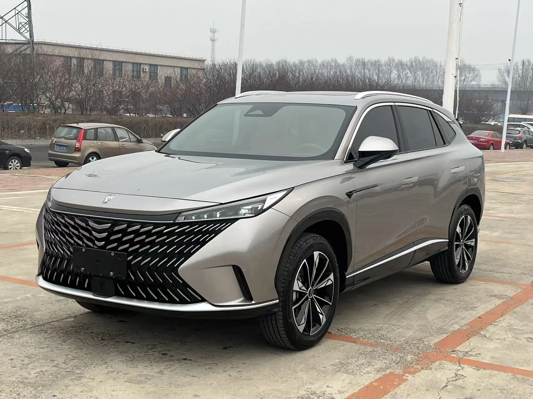 Roewe RX5  из Китая