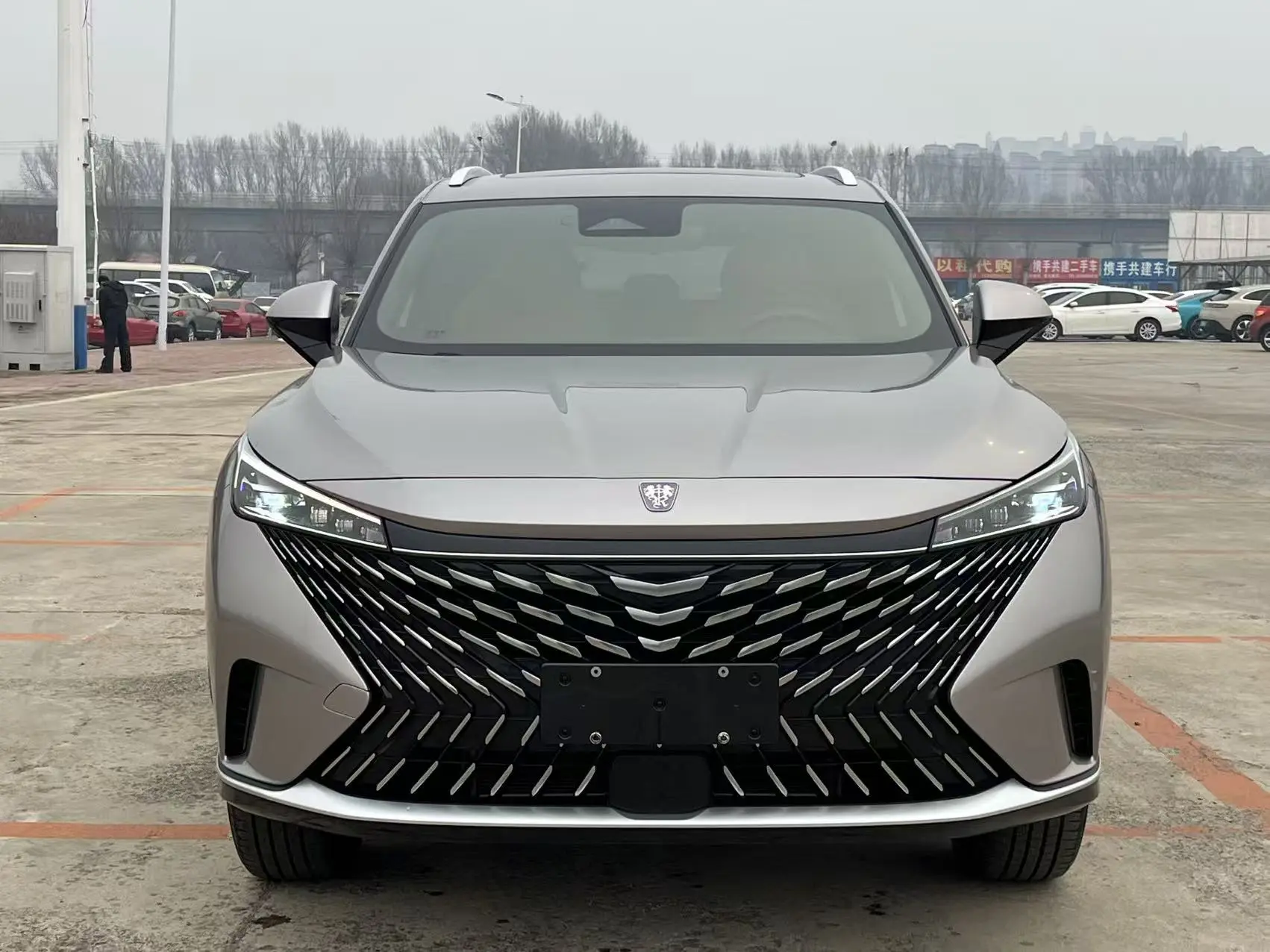 Roewe RX5  из Китая