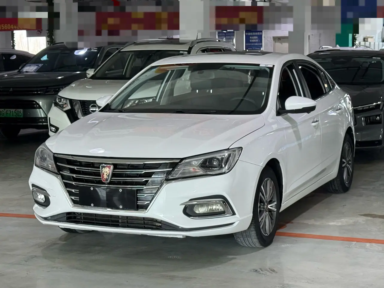 Roewe i5  из Китая