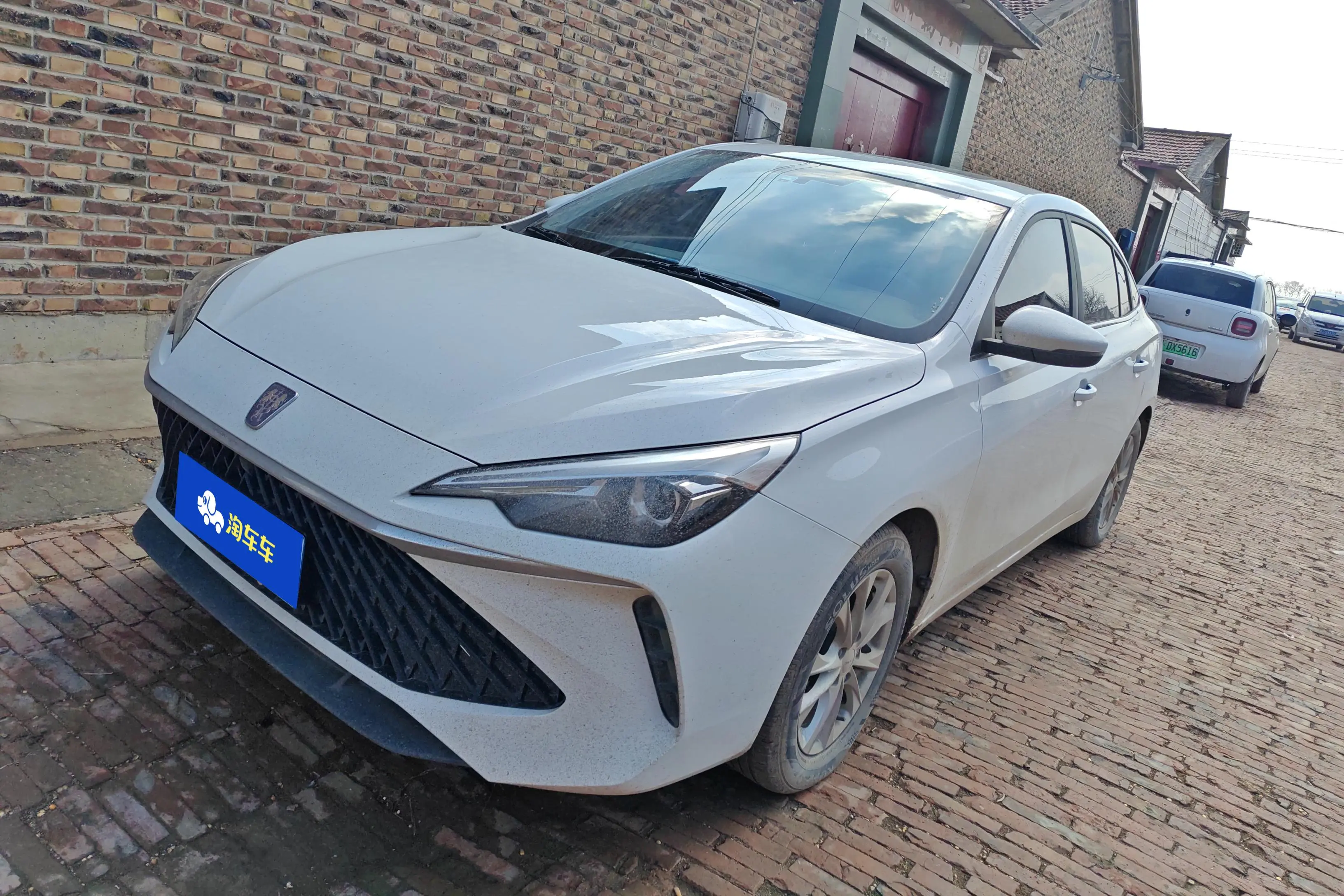 Roewe i5  из Китая