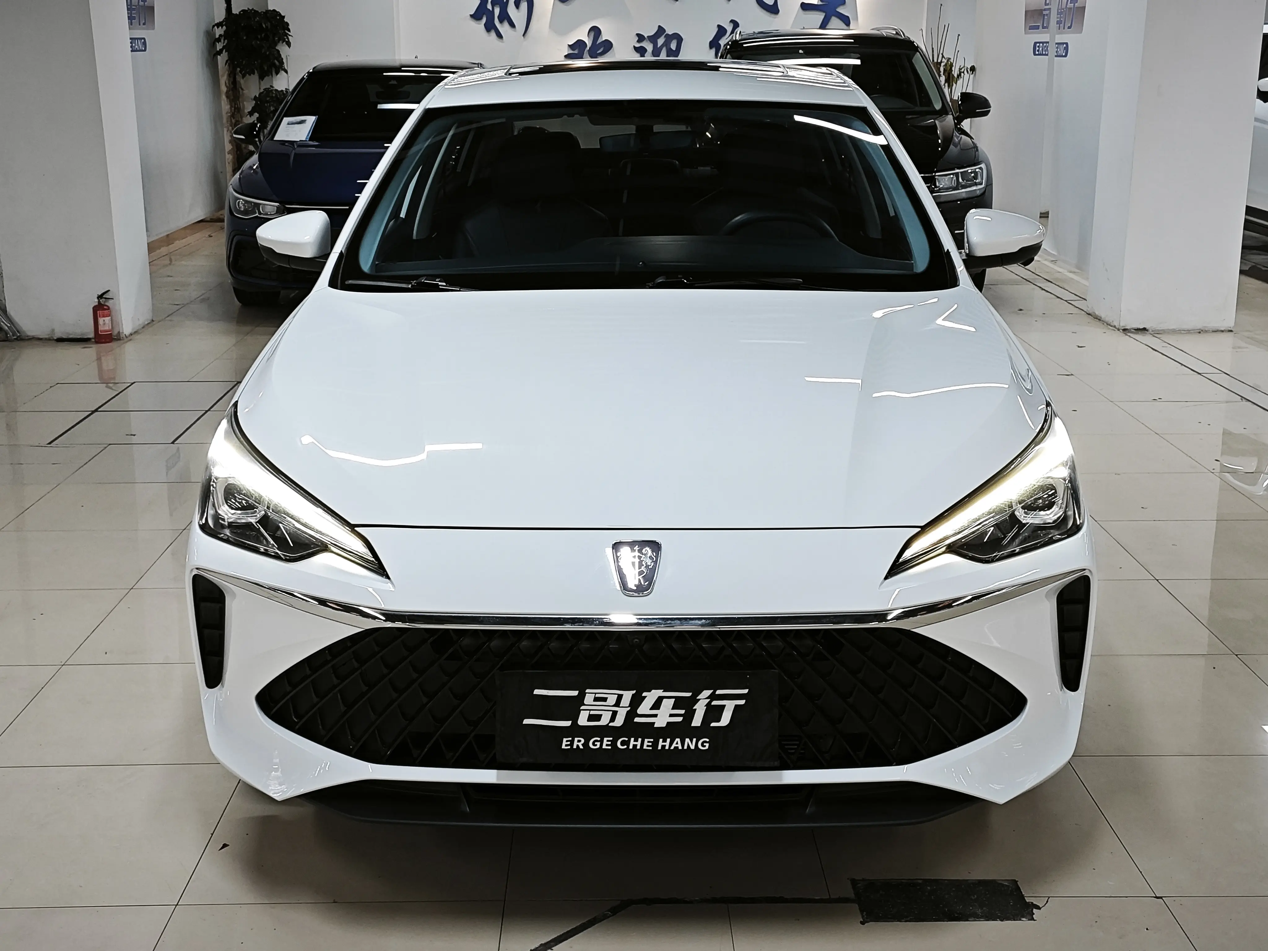 Roewe i5  из Китая