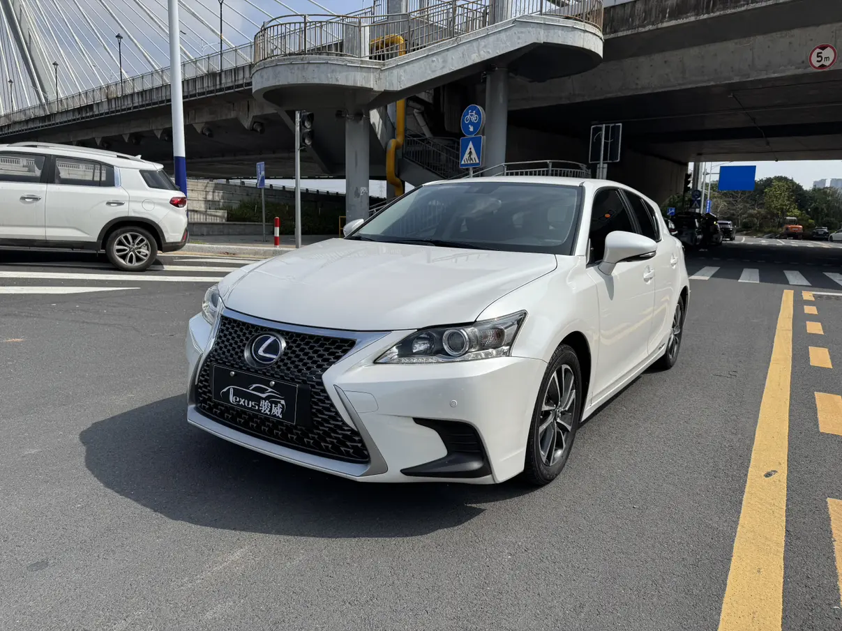 Lexus CT