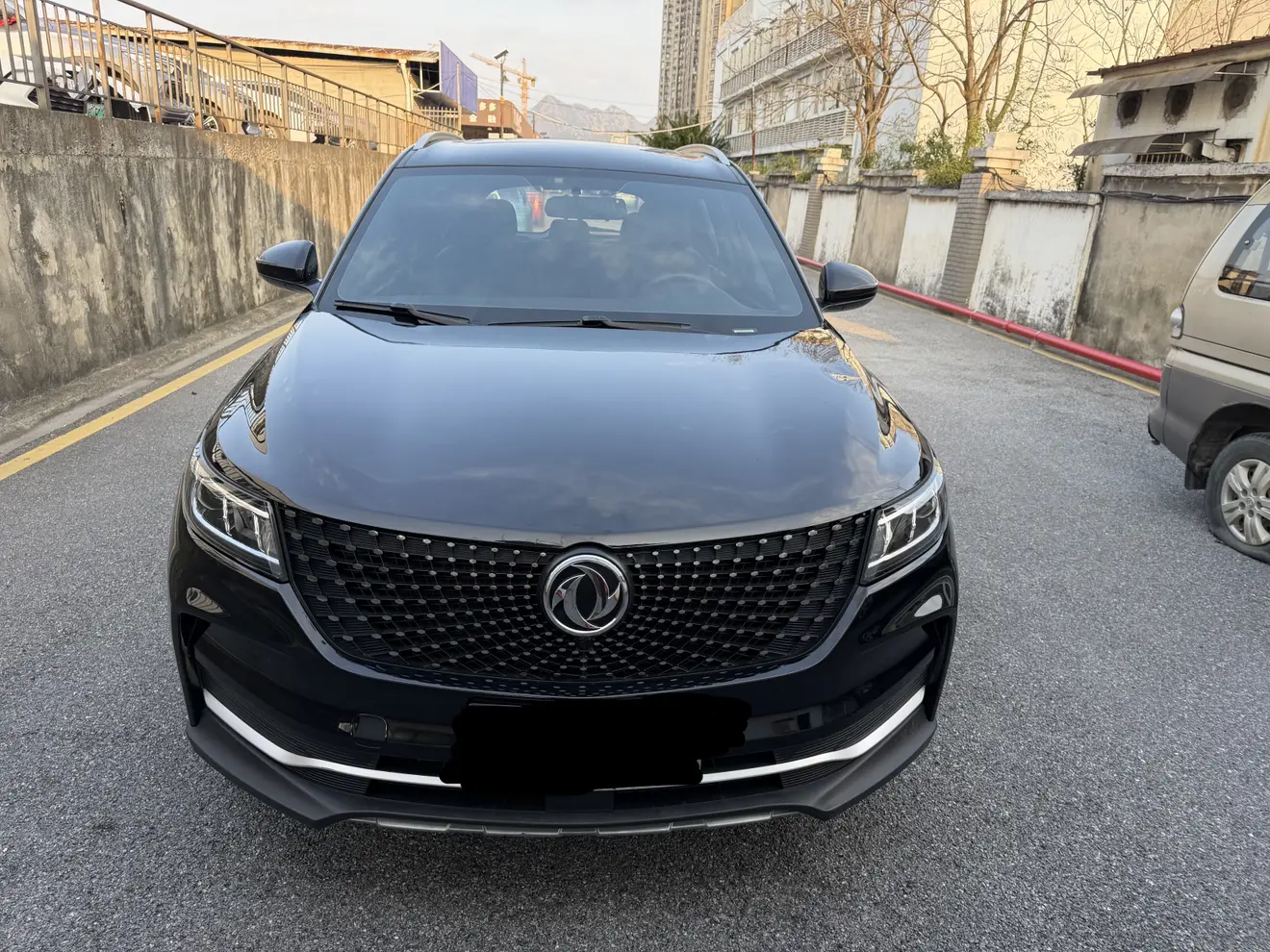 Dongfeng Scenery ix7  из Китая
