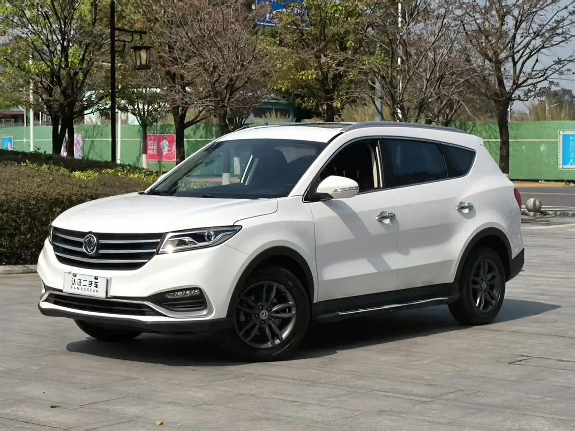 Dongfeng Fengon 580  из Китая