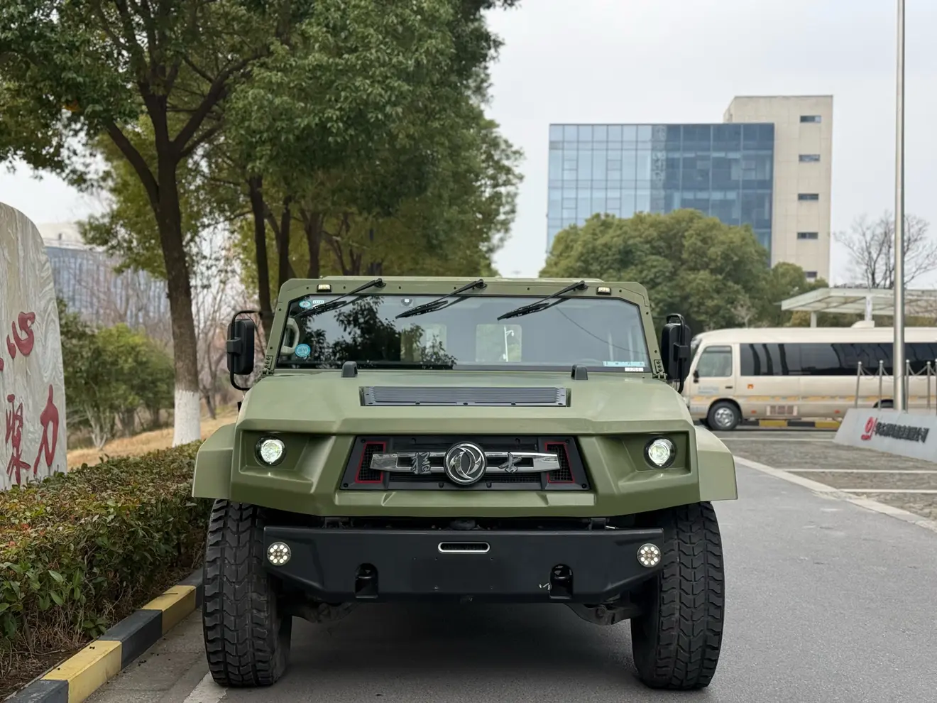 Dongfeng Warrior MS600  из Китая