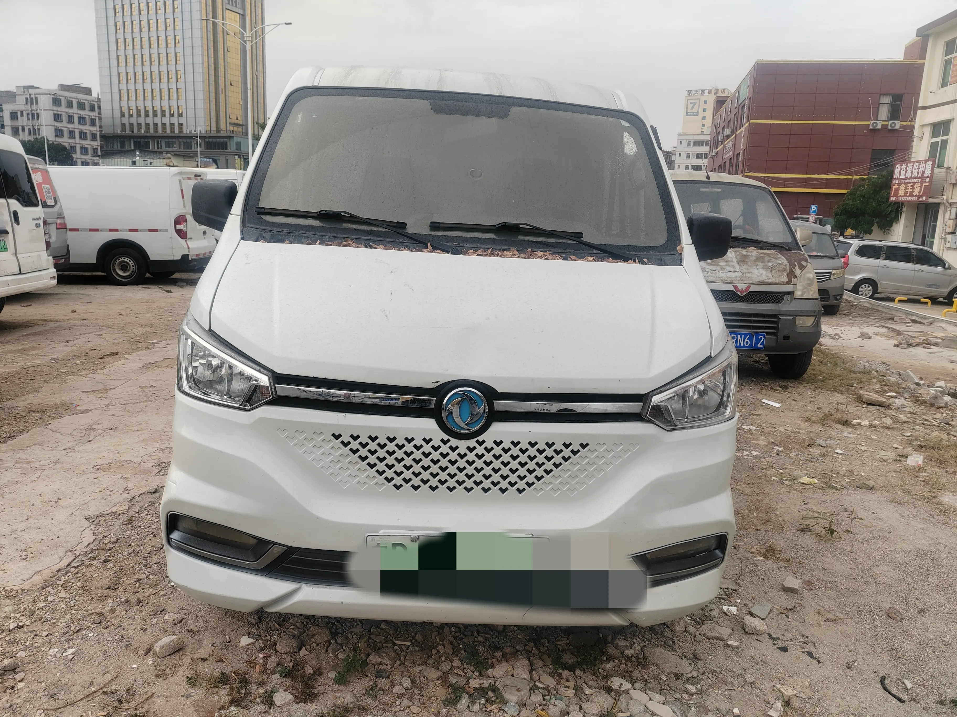 Dongfeng Yufeng EM26  из Китая
