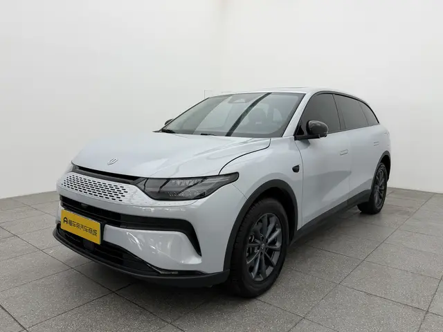 Leapmotor Zero running C11  из Китая