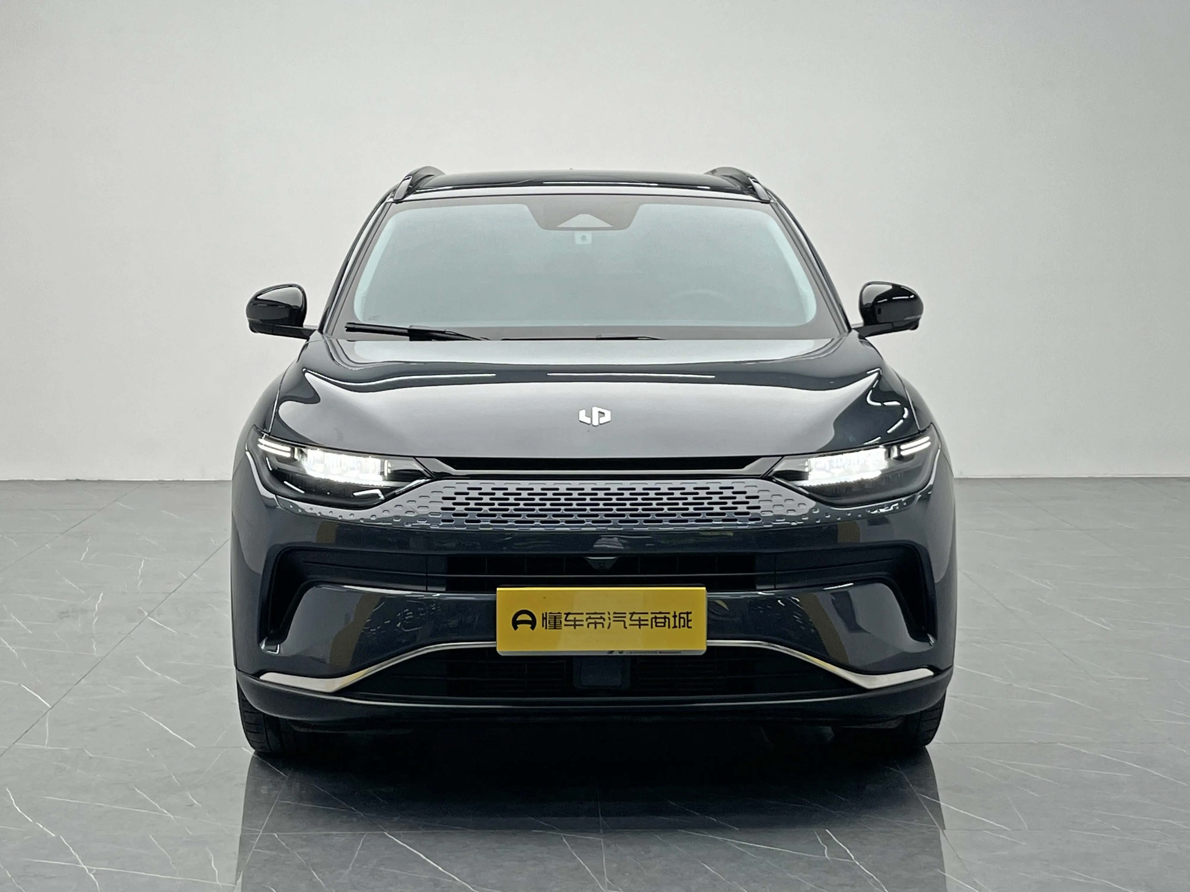 Leapmotor Zero running C11  из Китая