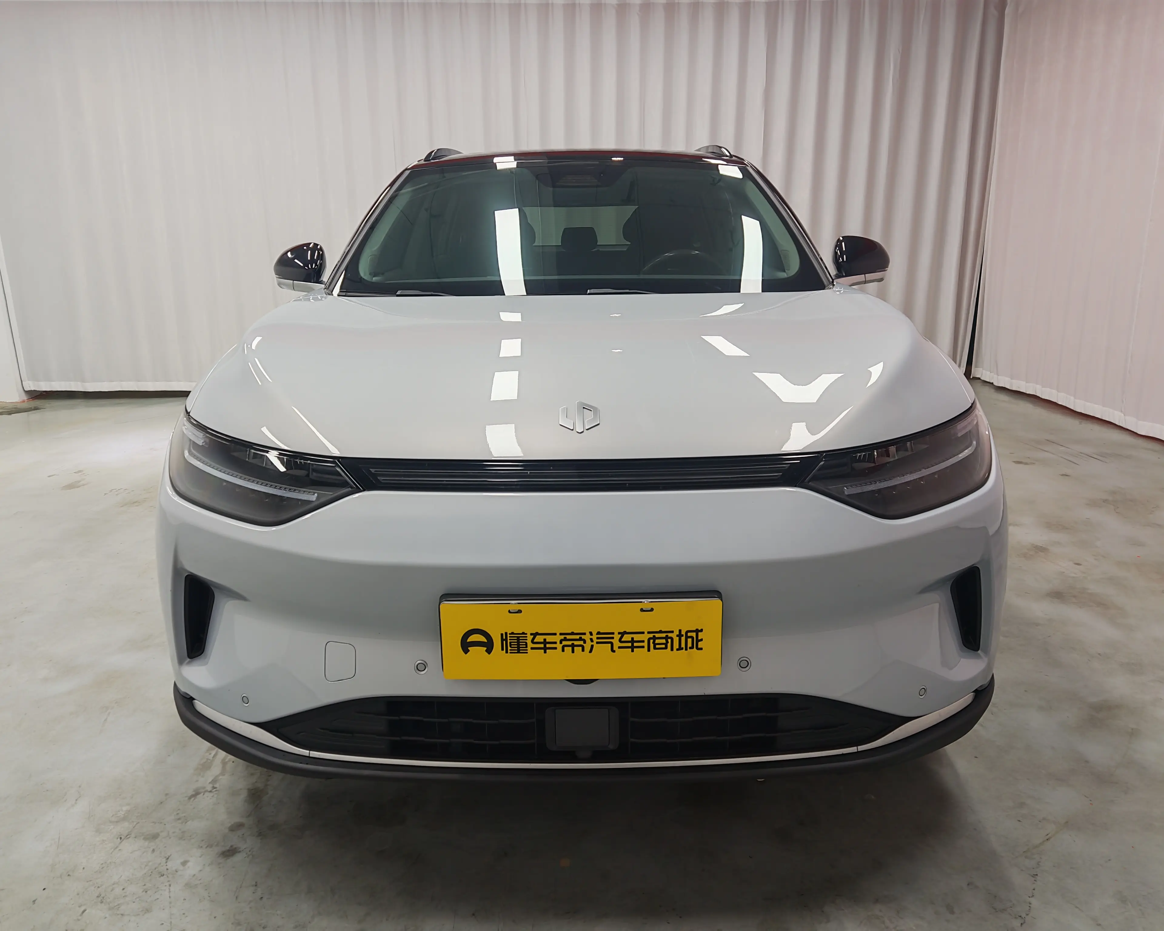 Leapmotor Zero running C11  из Китая