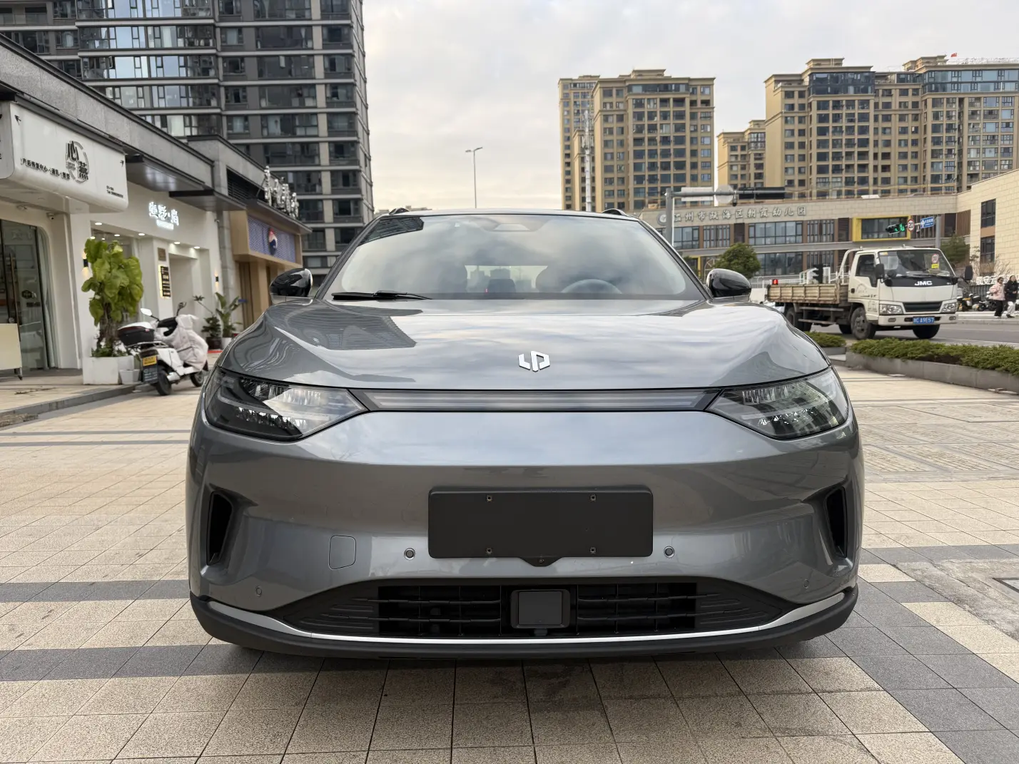 Leapmotor Zero running C11  из Китая