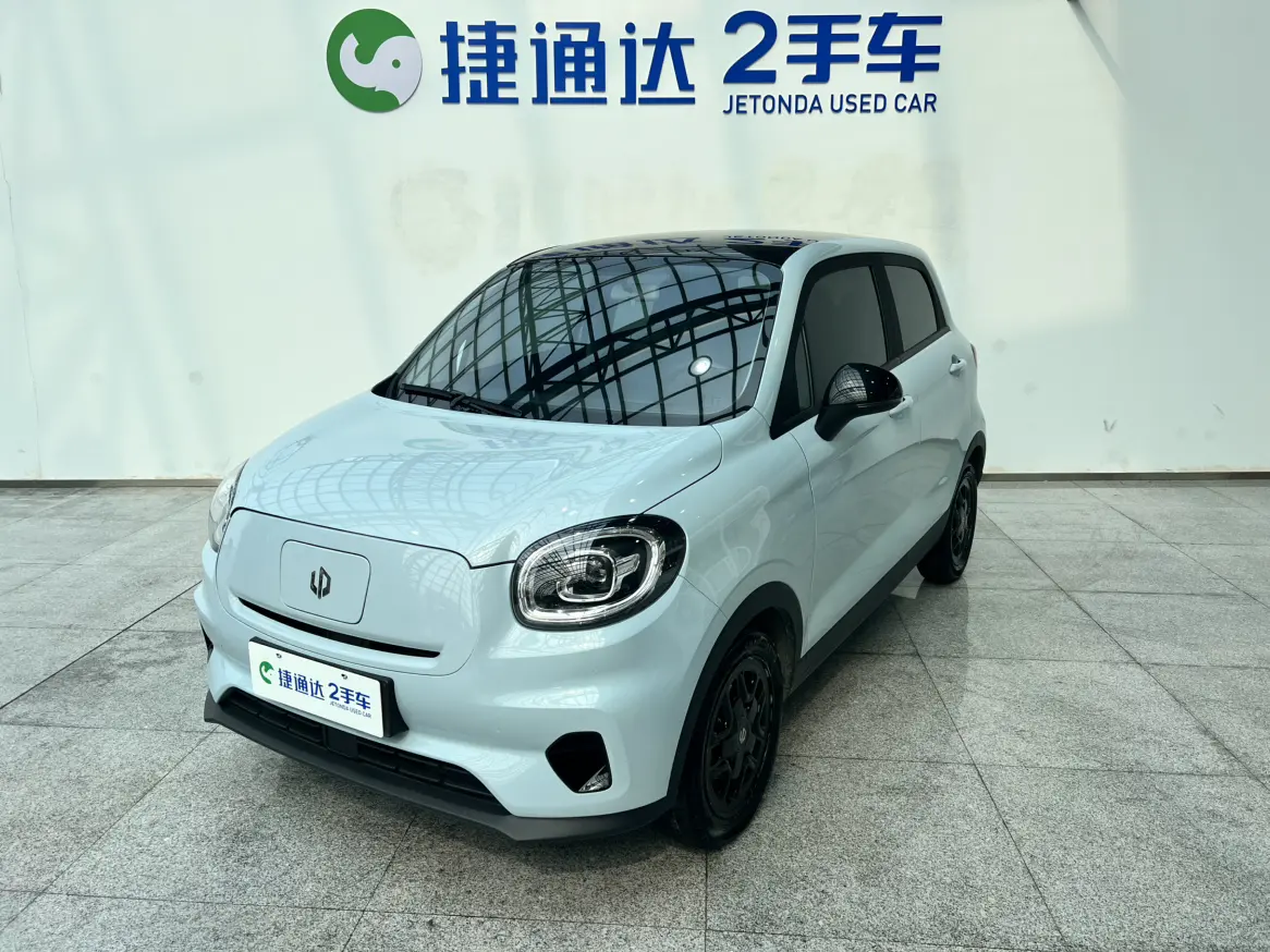 Leapmotor Zero running T03  из Китая