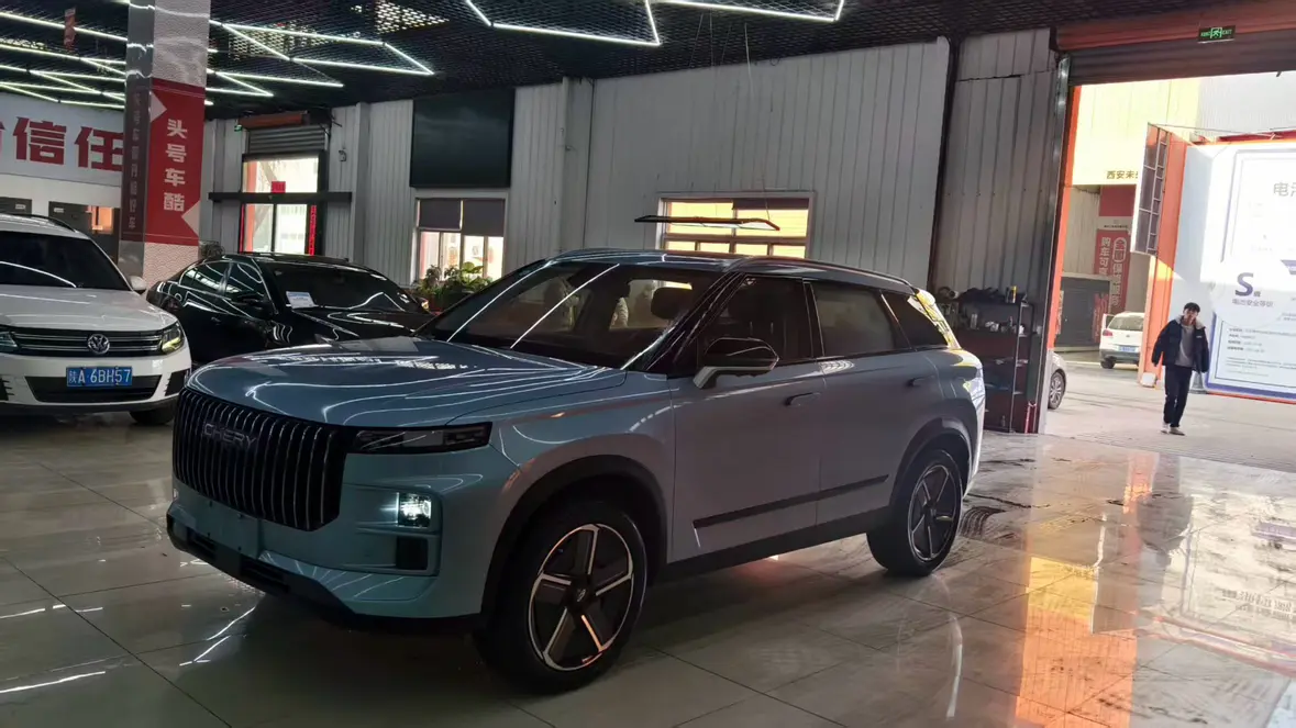 Chery Explore 06 C-DM  из Китая