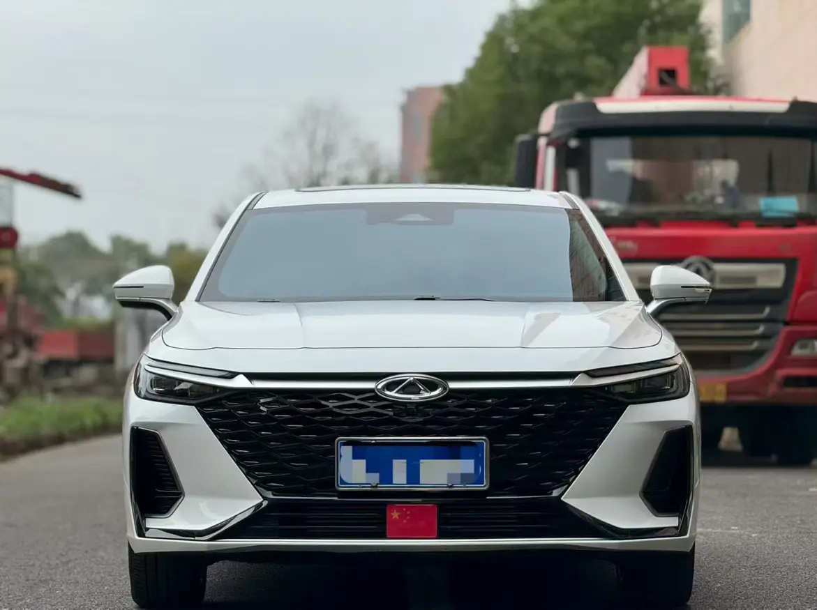 Chery Arrizo 8  из Китая