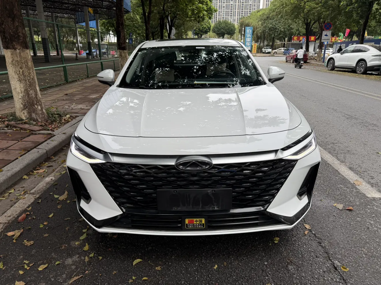 Chery Arrizo 8  из Китая