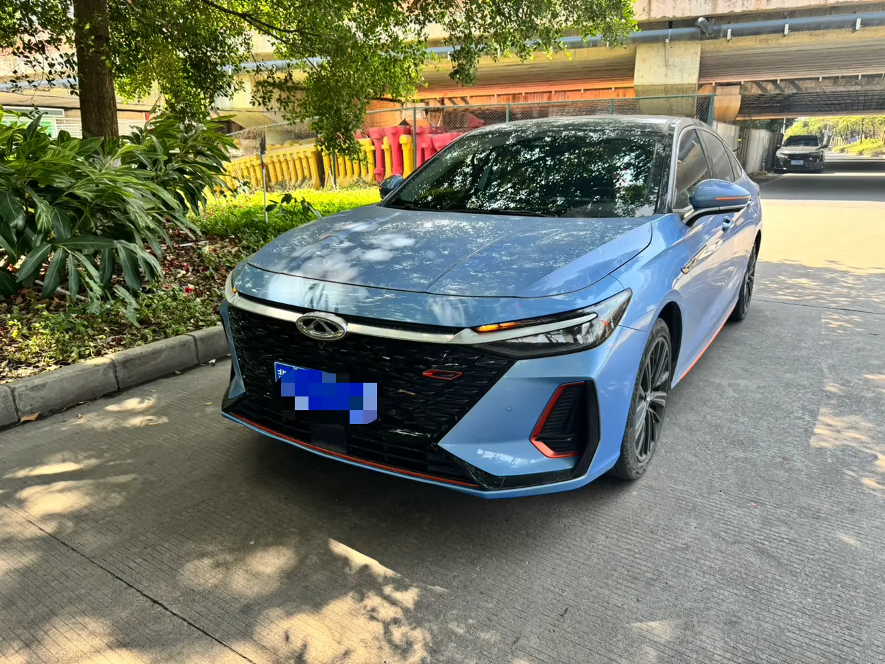 Chery Arrizo 8  из Китая