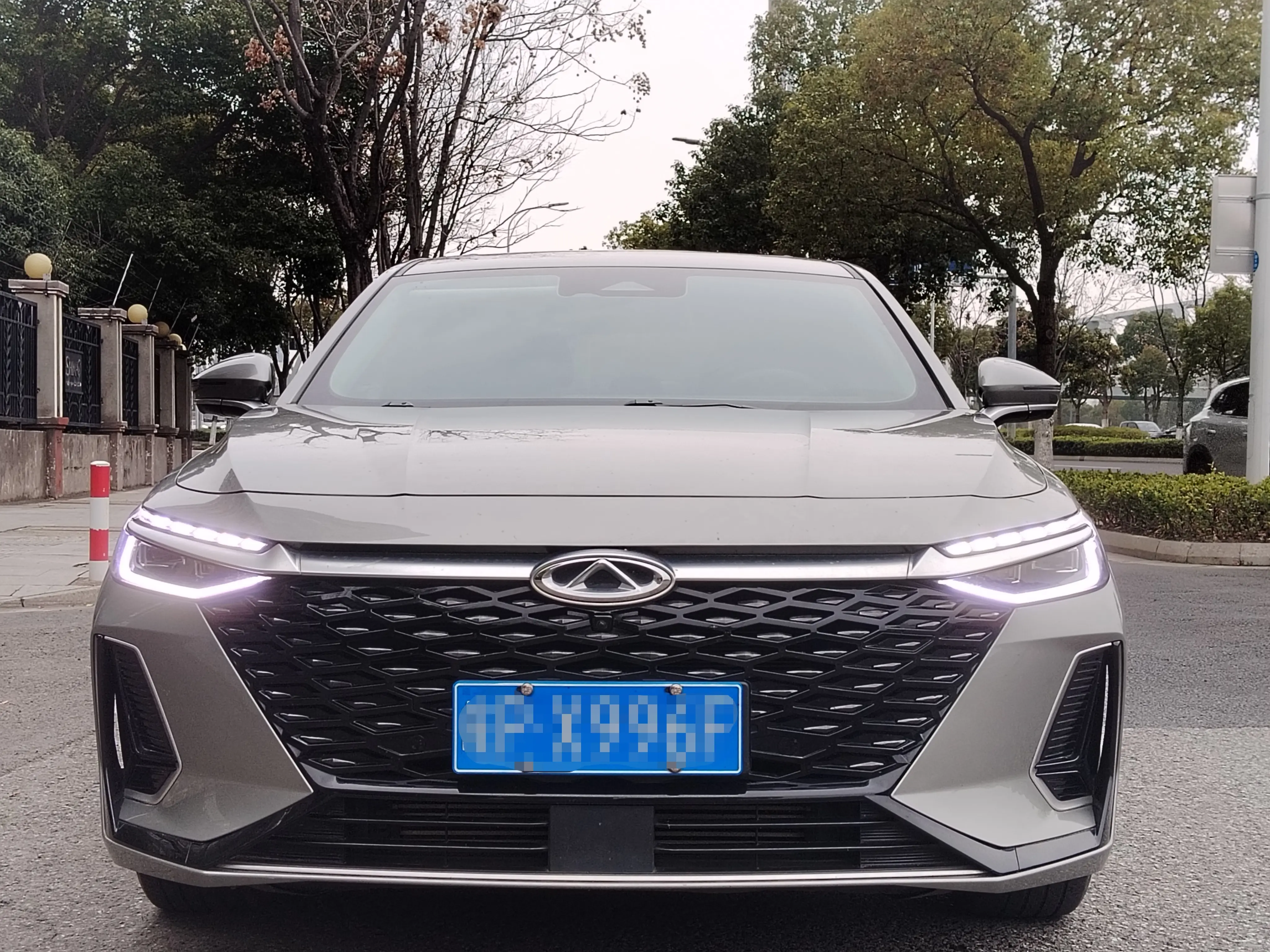 Chery Arrizo 8  из Китая