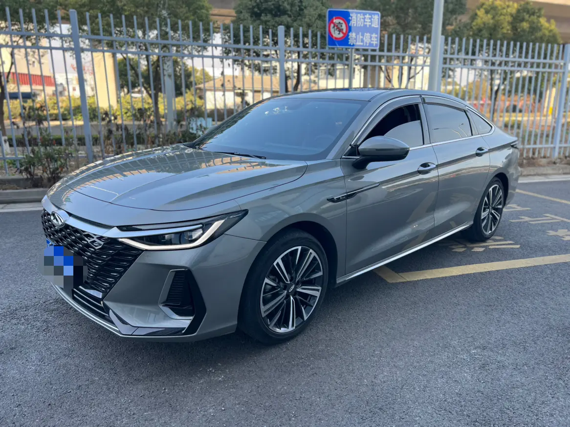 Chery Arrizo 8  из Китая