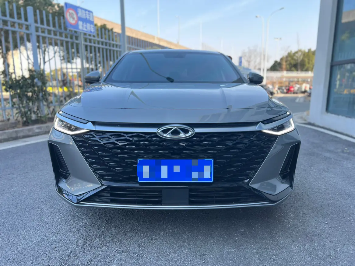 Chery Arrizo 8  из Китая