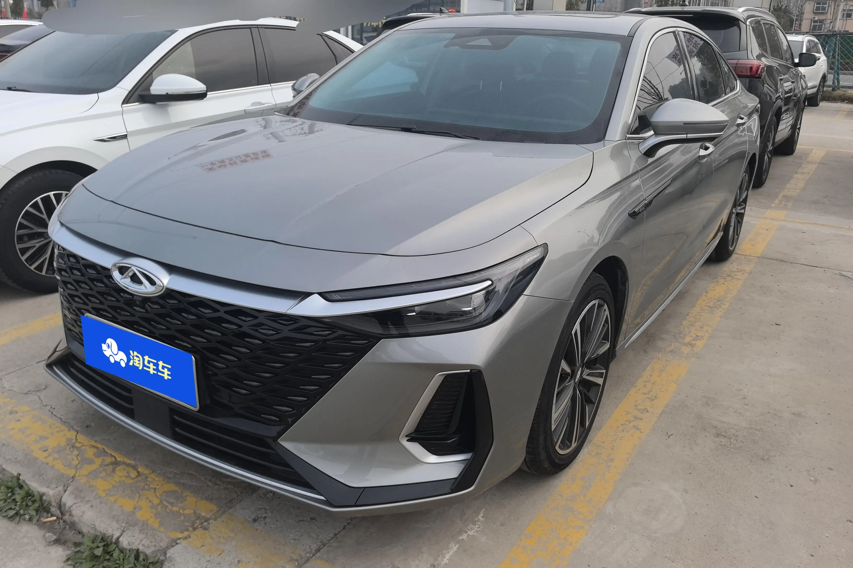 Chery Arrizo 8  из Китая