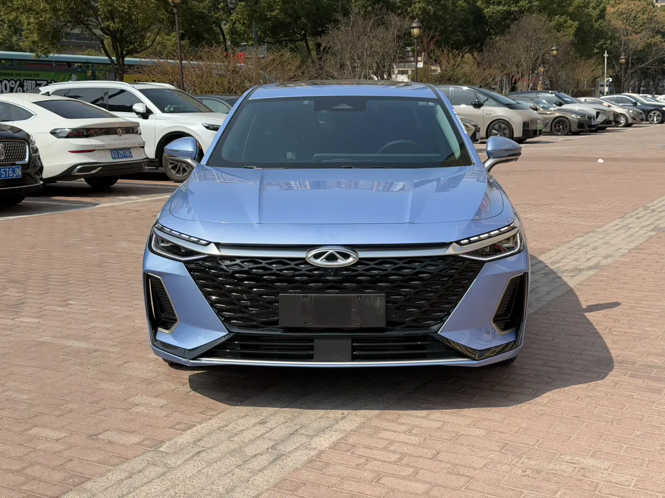 Chery Arrizo 8  из Китая