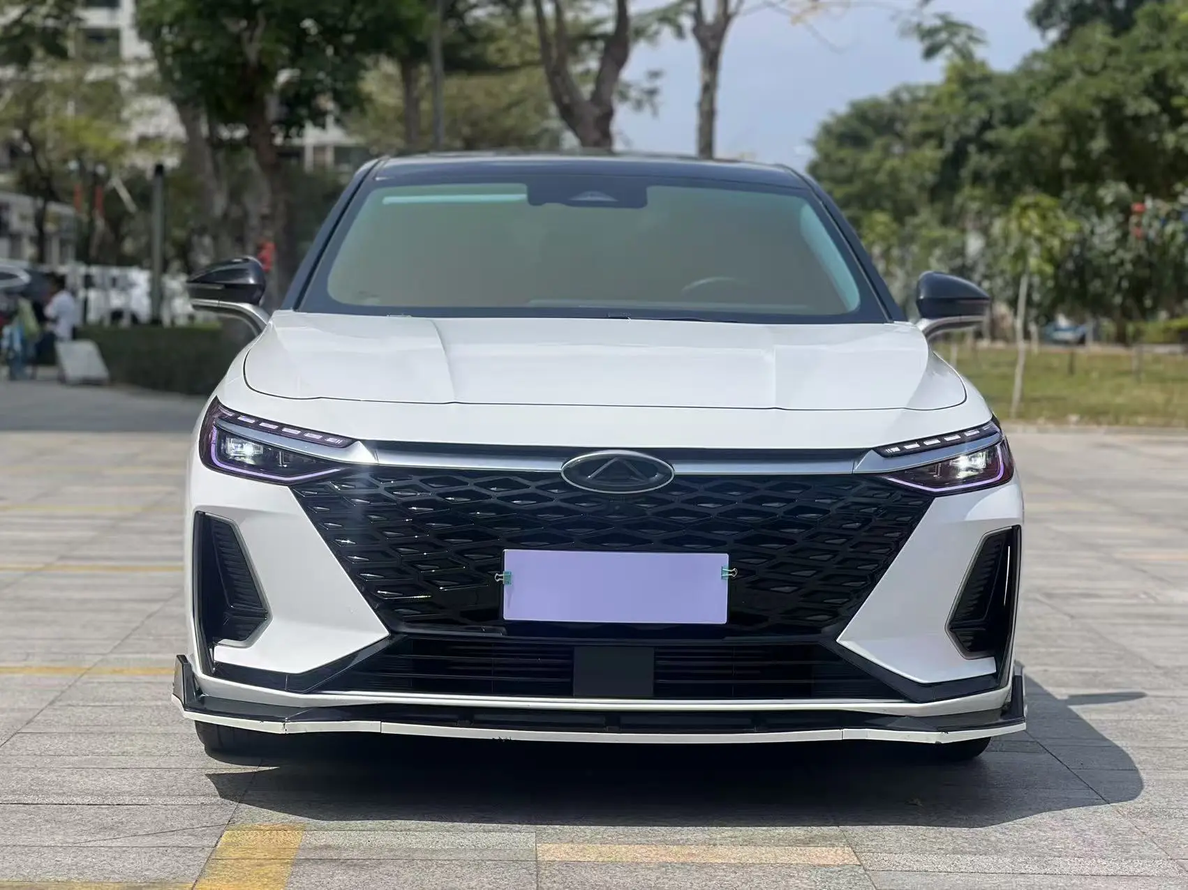 Chery Arrizo 8  из Китая