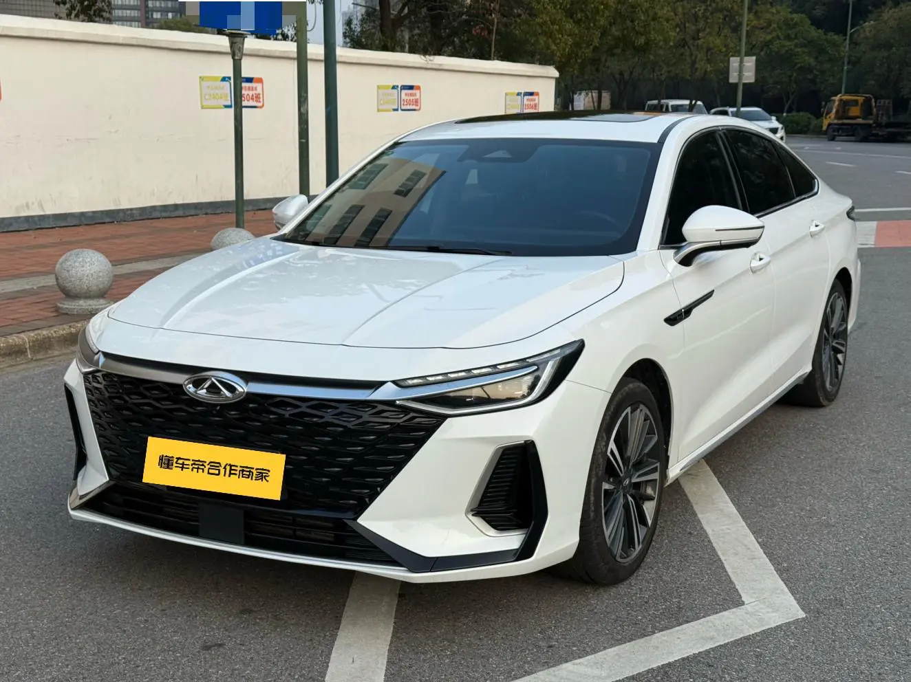 Chery Arrizo 8  из Китая