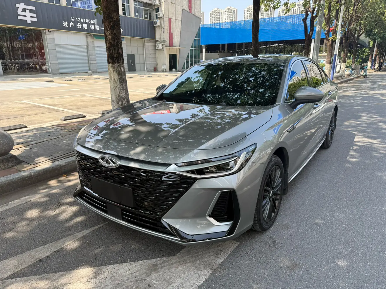 Chery Arrizo 8  из Китая
