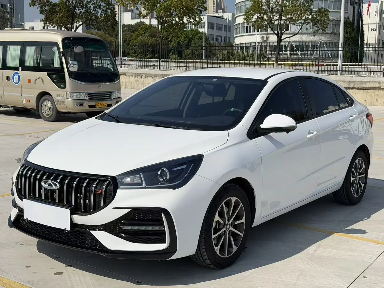 Chery Arrizo 5  из Китая