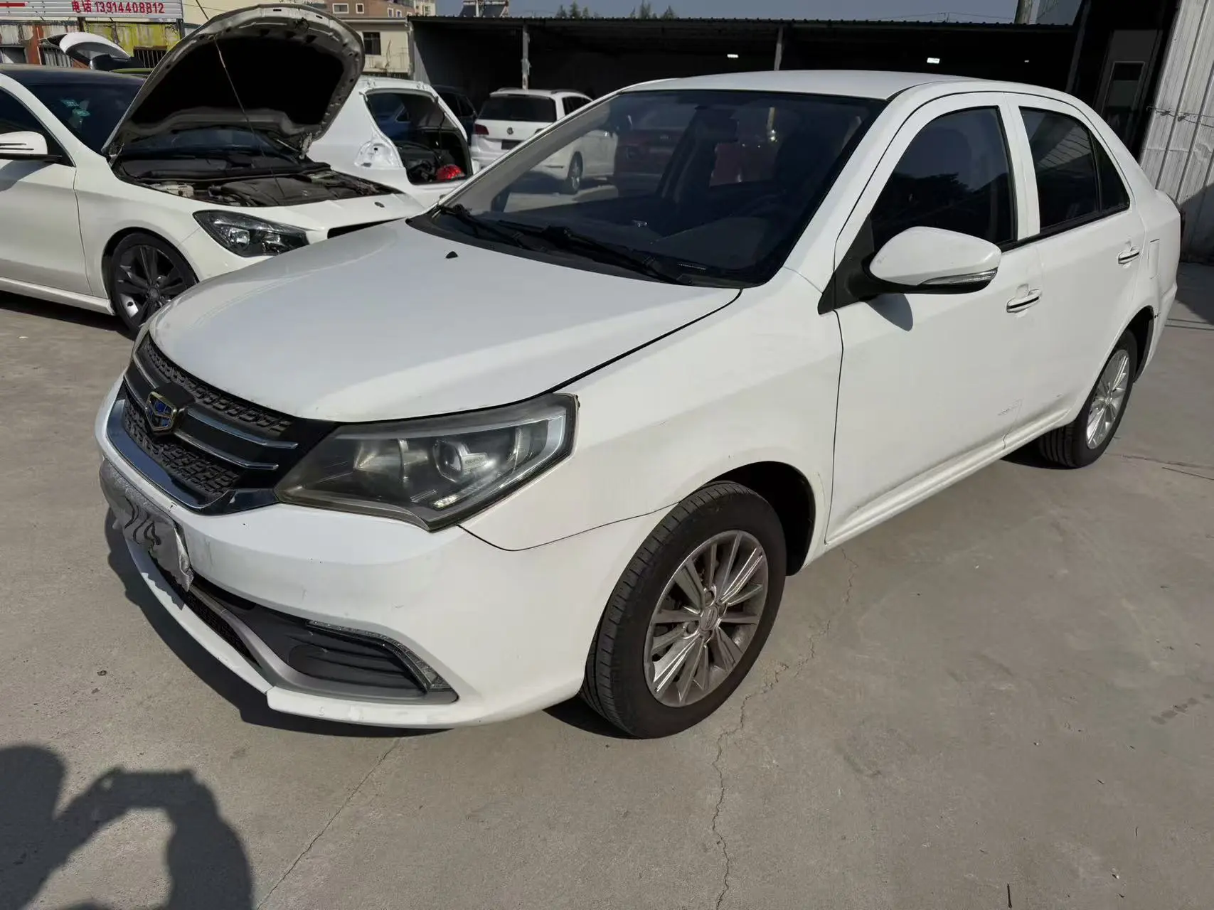 Geely King Kong  из Китая