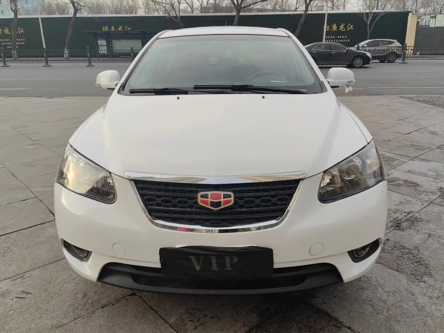 Geely Classic Emgrand  из Китая