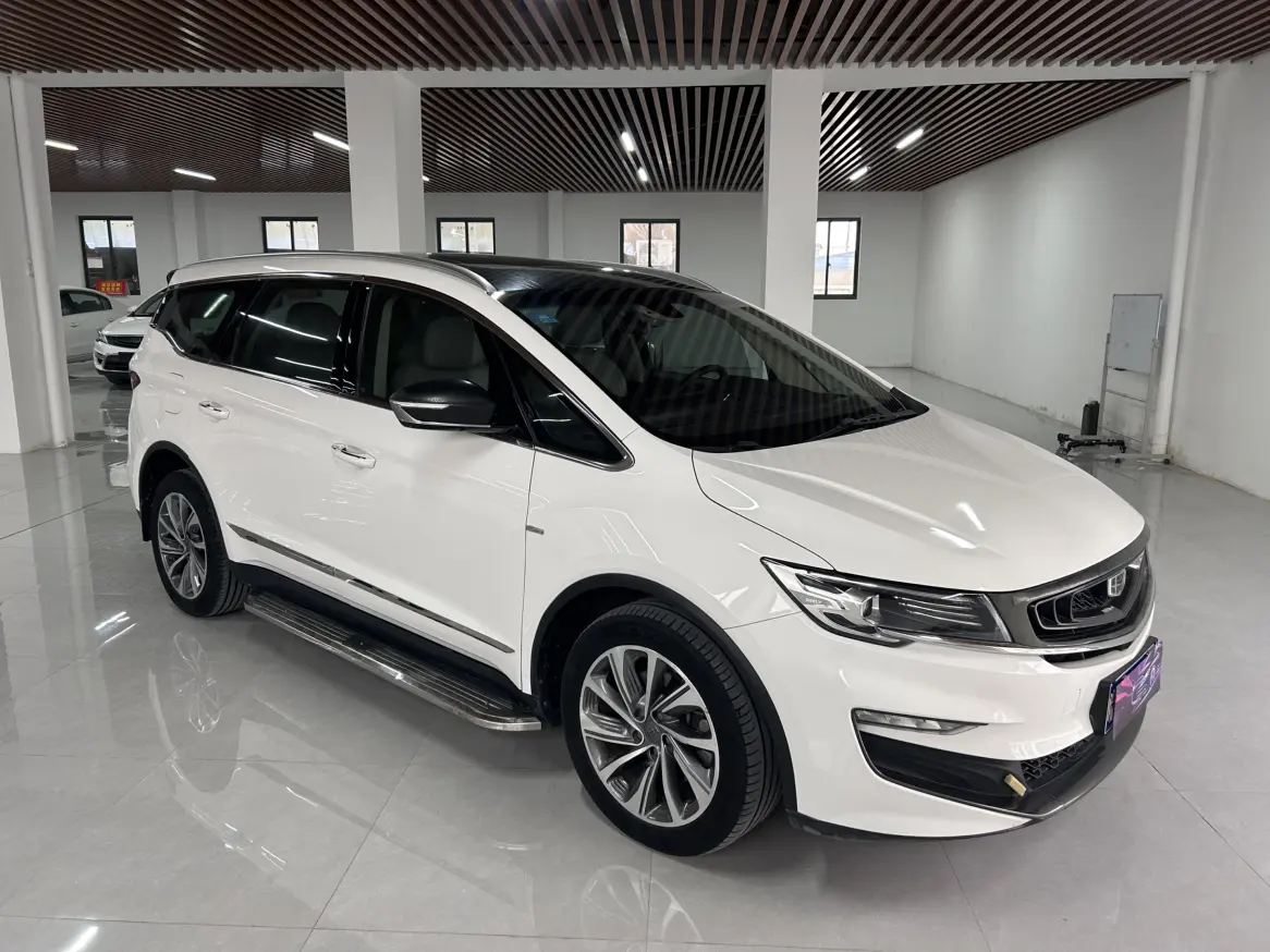 Geely Jiaji  из Китая