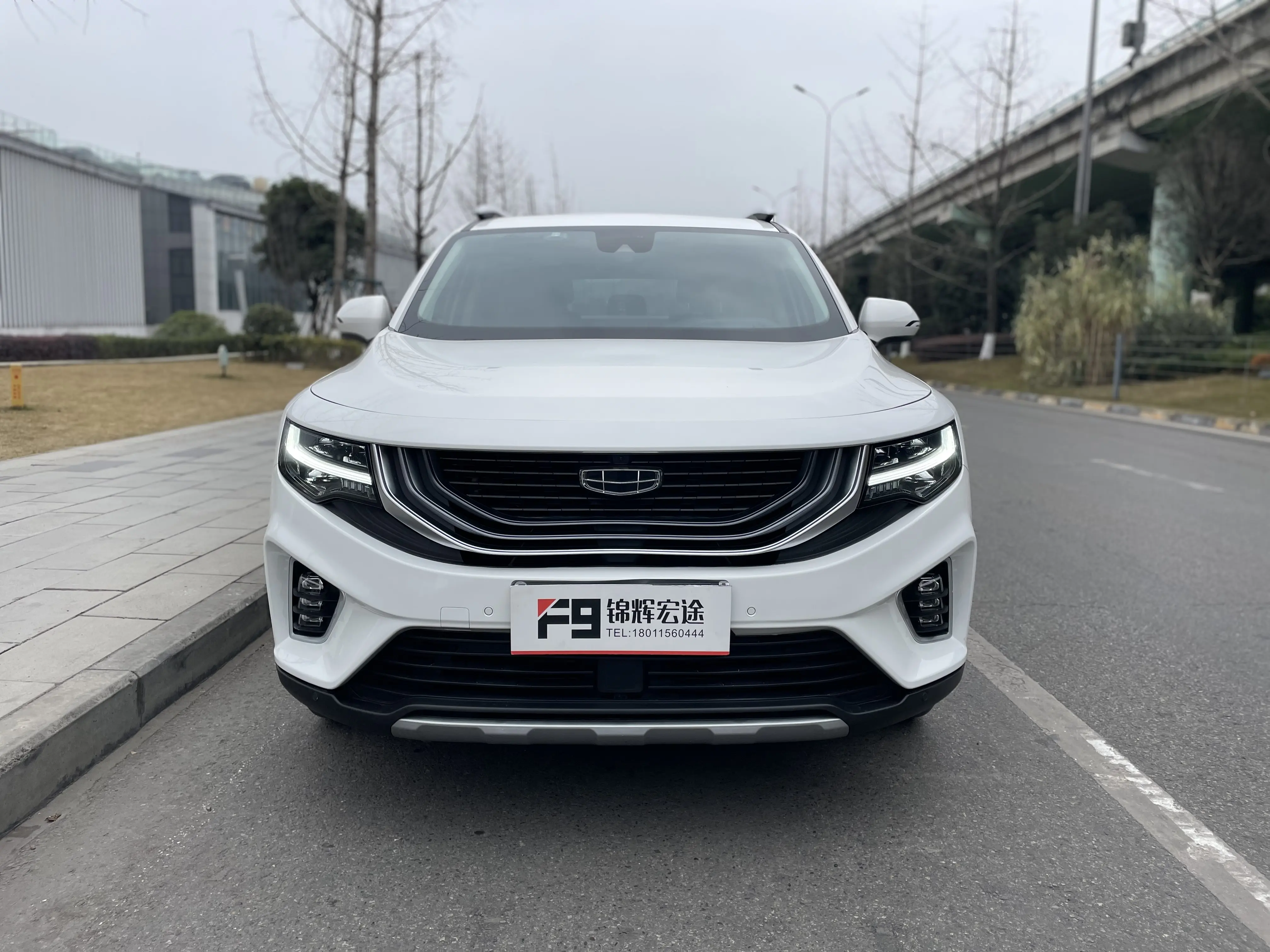 Geely Okavango  из Китая