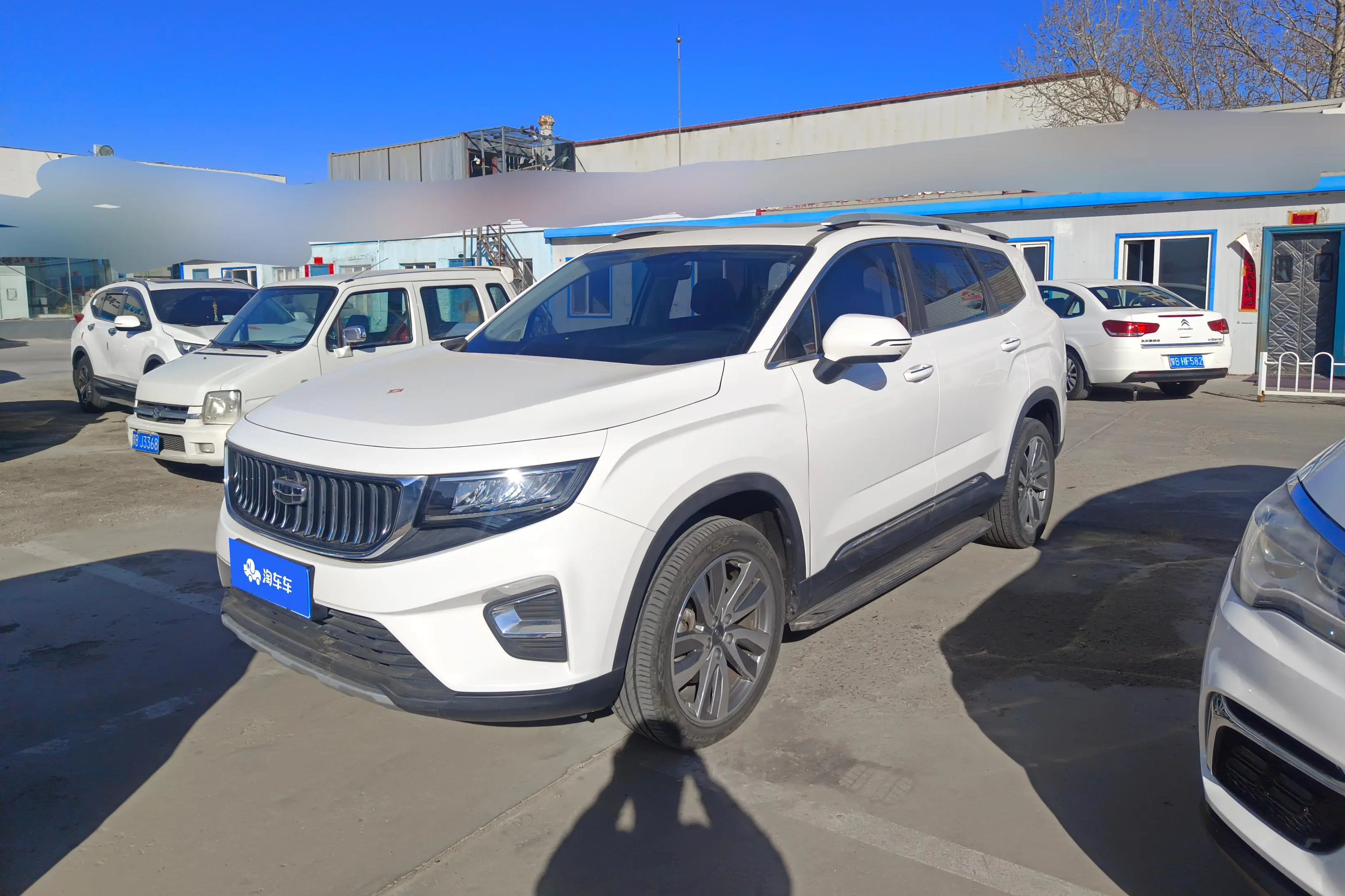 Geely Okavango  из Китая