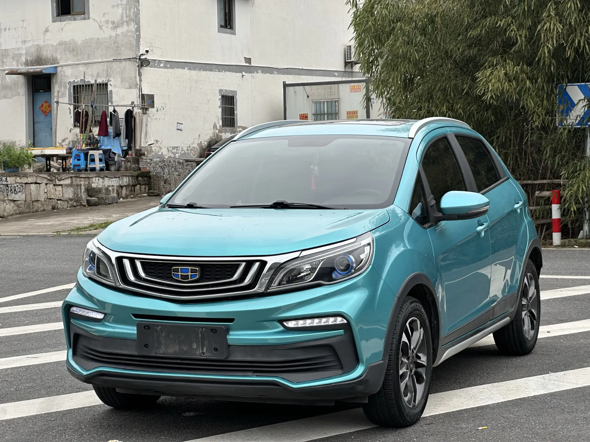 Geely Vision X3  из Китая