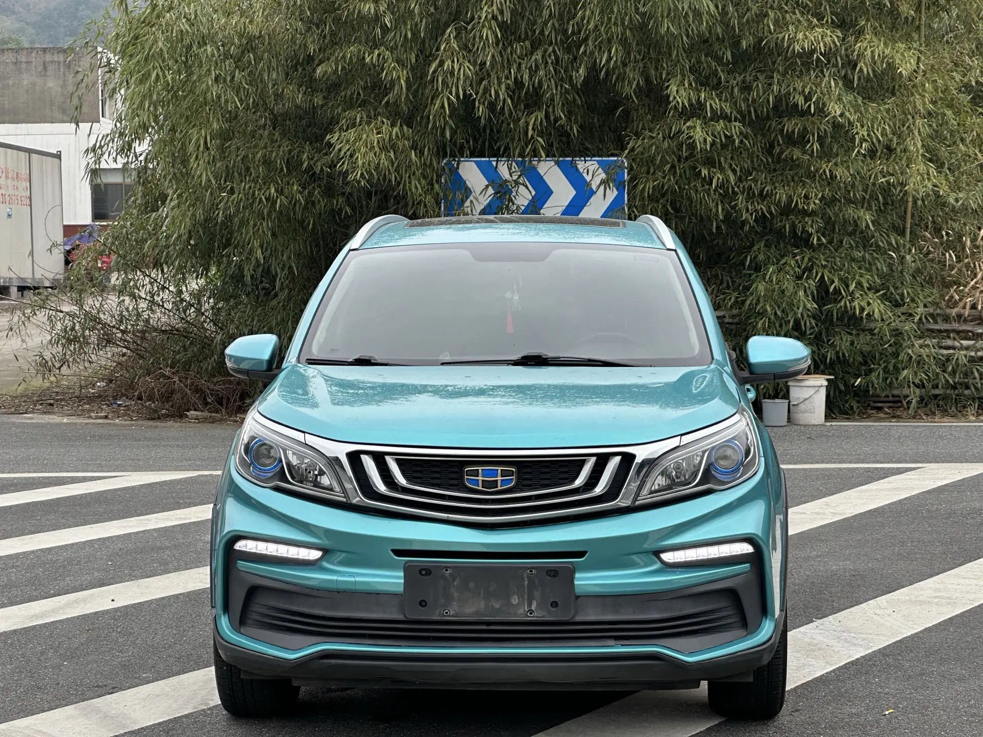Geely Vision X3  из Китая