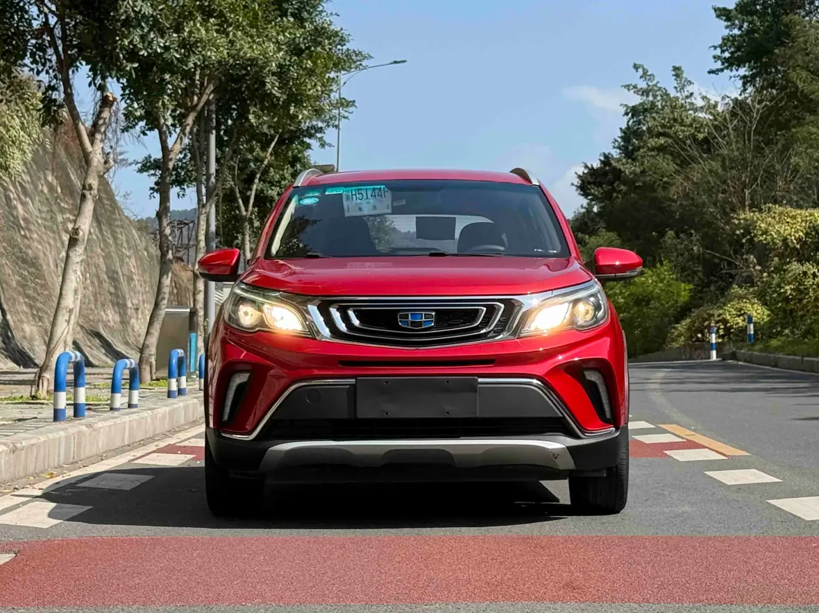 Geely Vision X3  из Китая