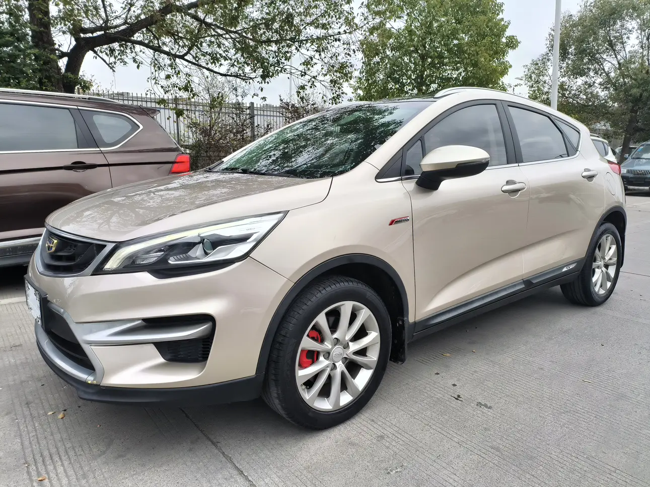 Geely Emgrand GS  из Китая