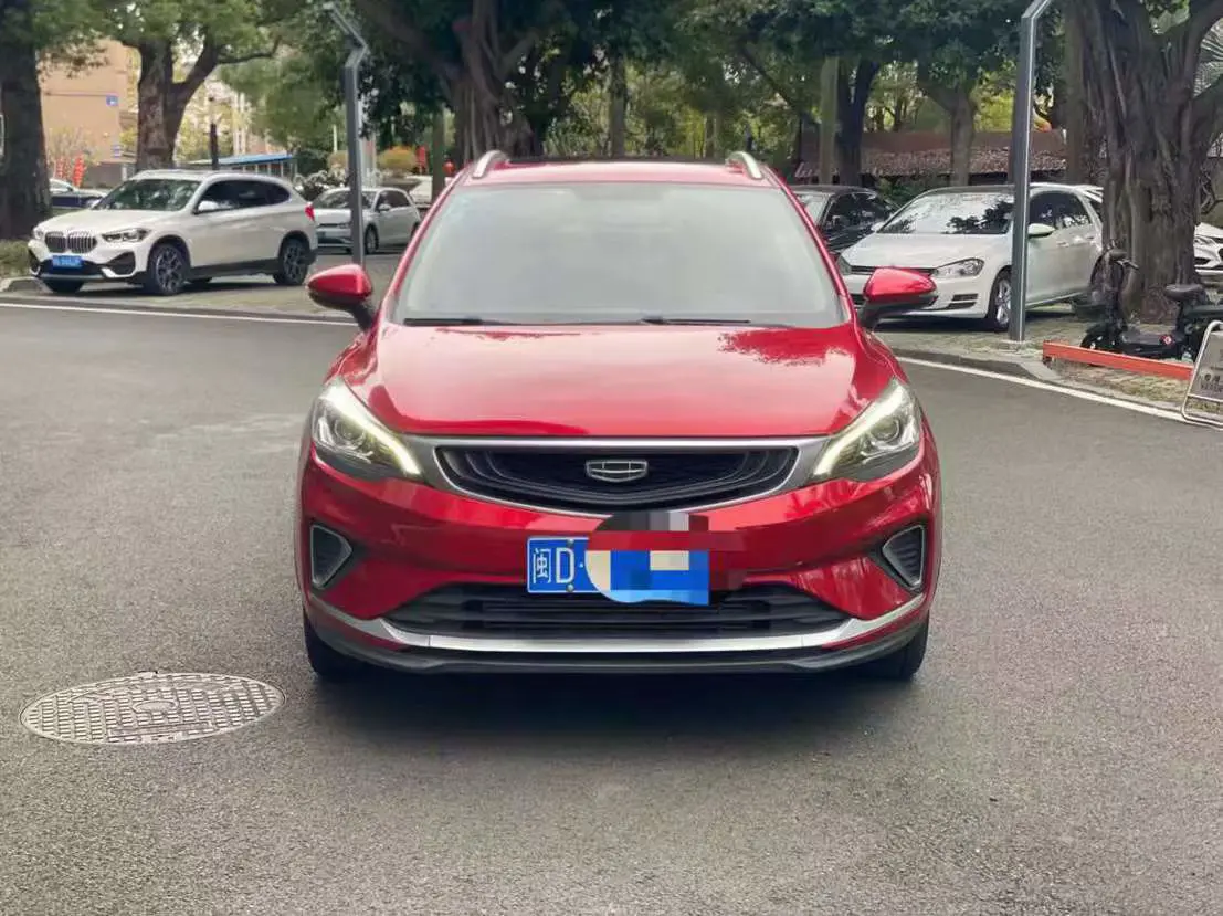 Geely Emgrand GS  из Китая