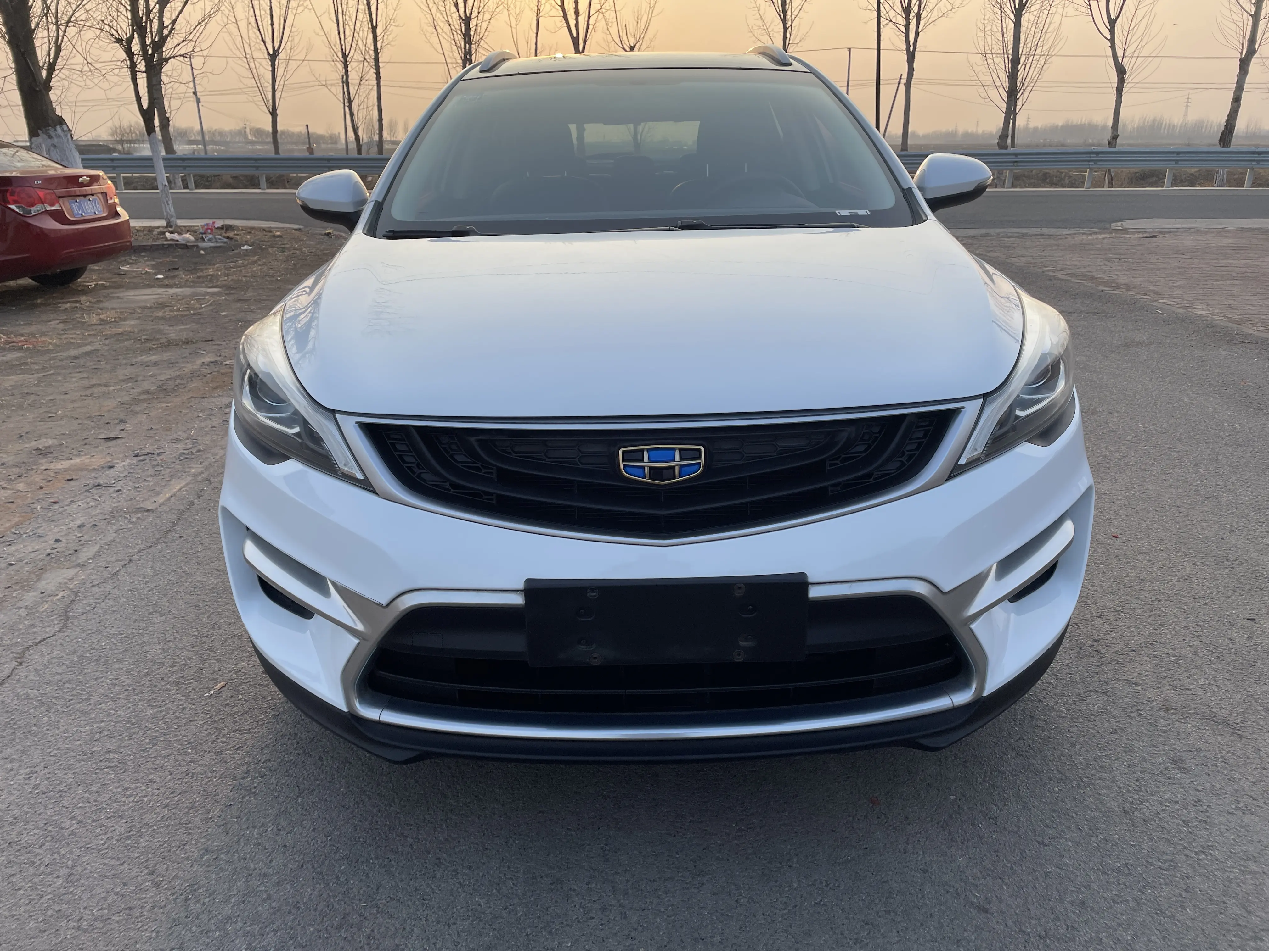 Geely Emgrand GS  из Китая
