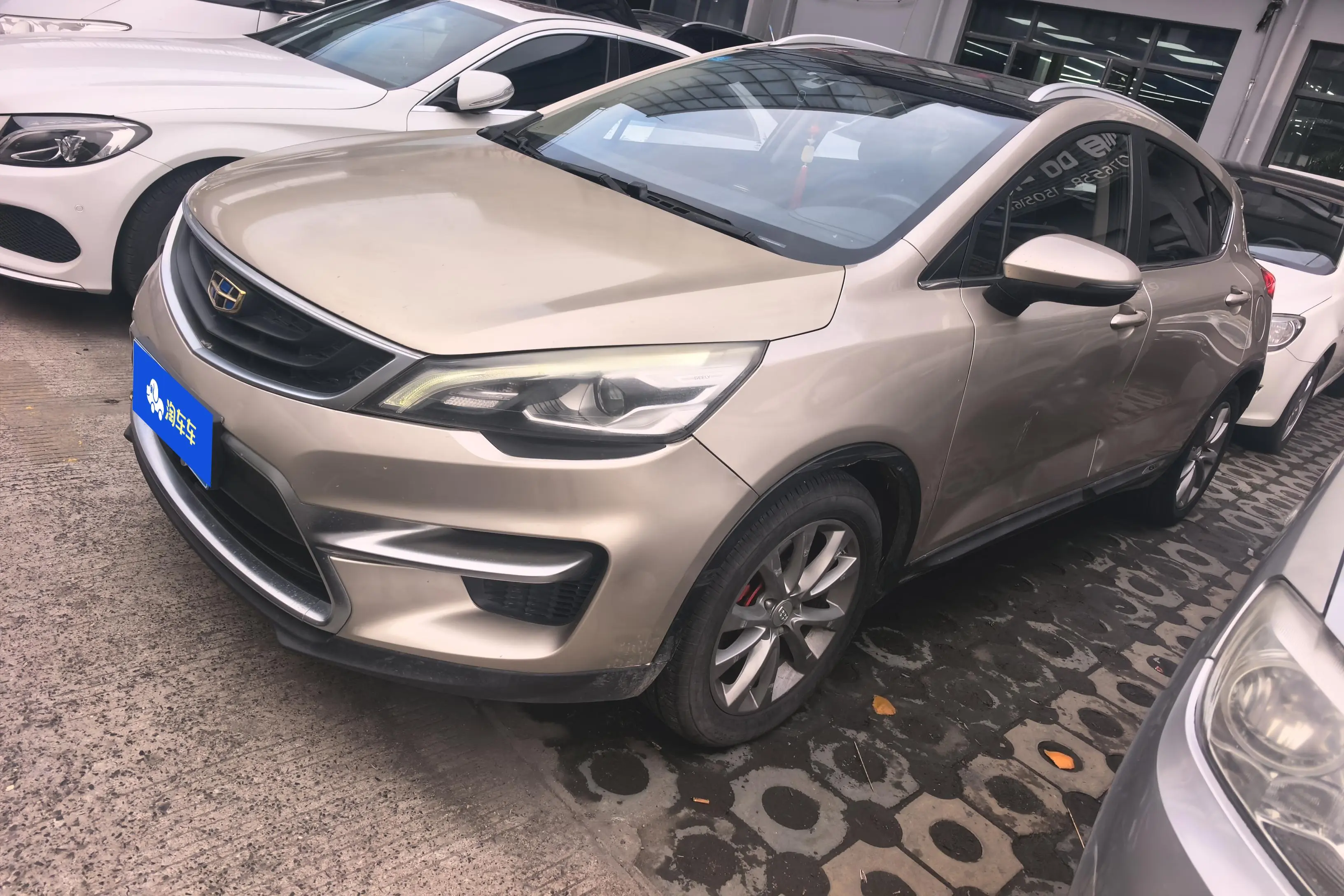 Geely Emgrand GS  из Китая