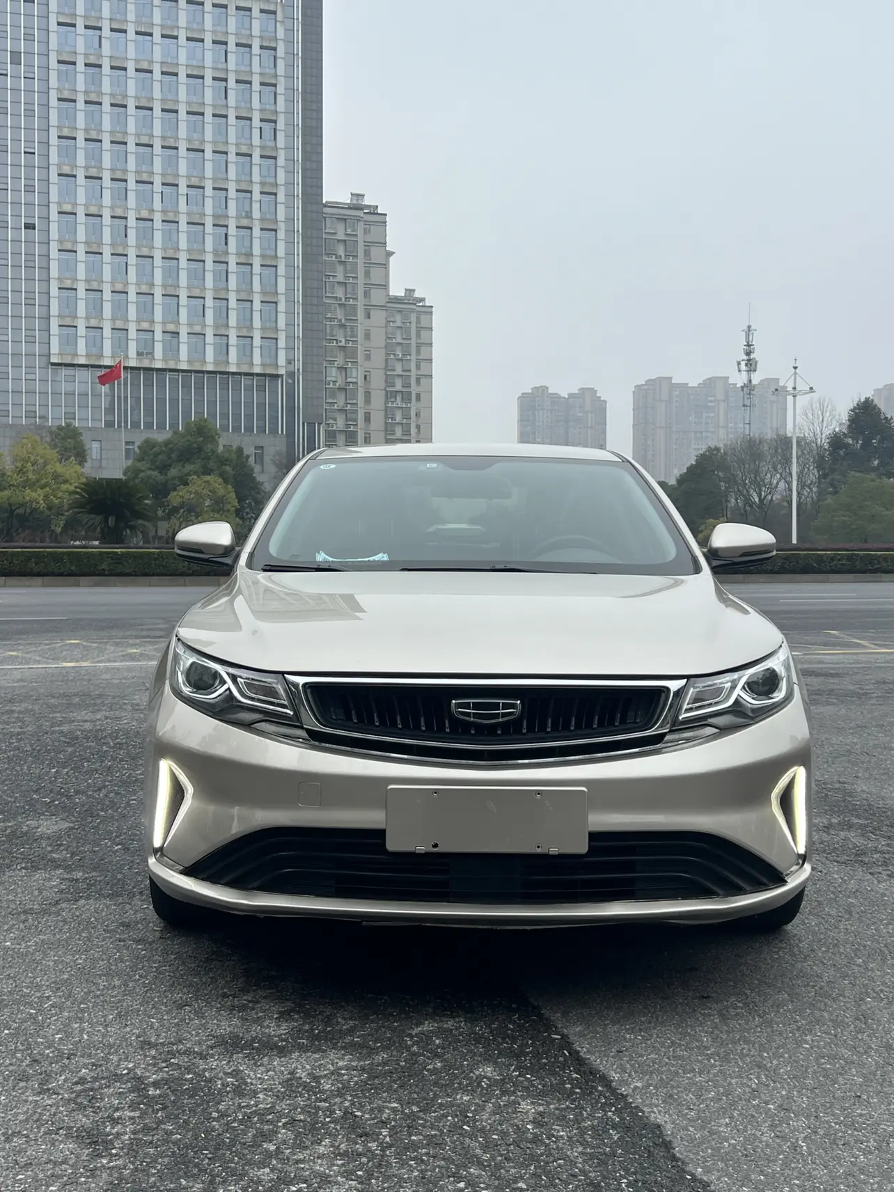 Geely Emgrand GL  из Китая
