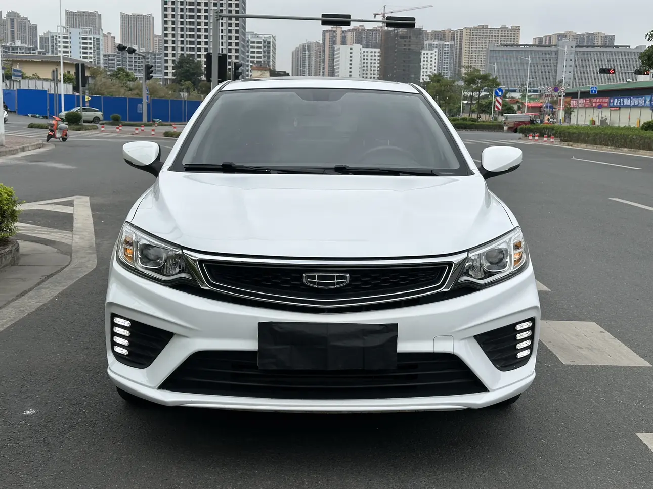 Geely Vision  из Китая