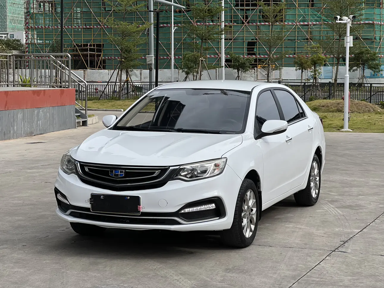 Geely Vision  из Китая