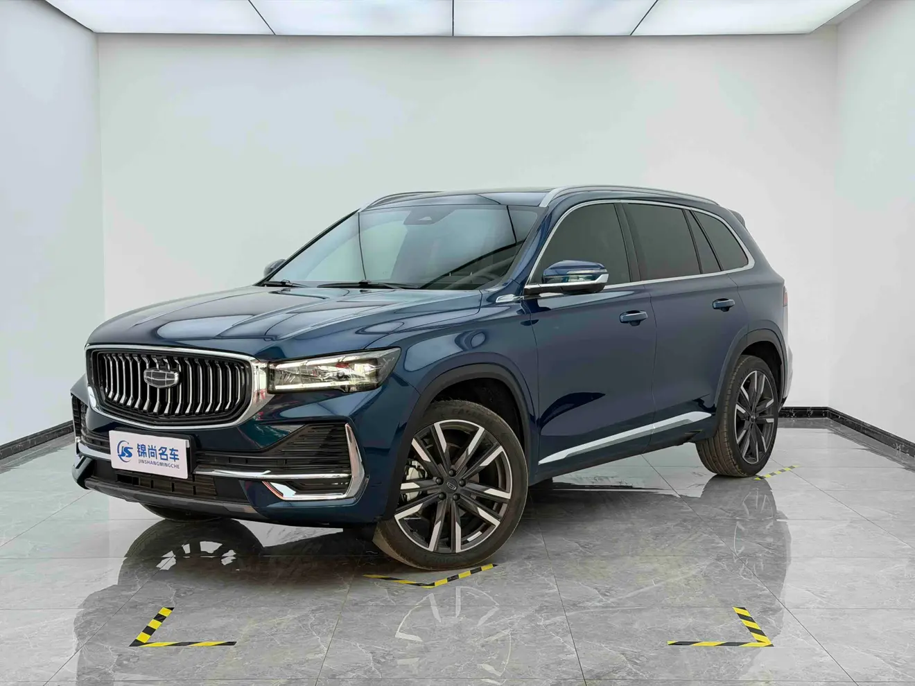 Geely Monjaro (Xingyue L)  из Китая